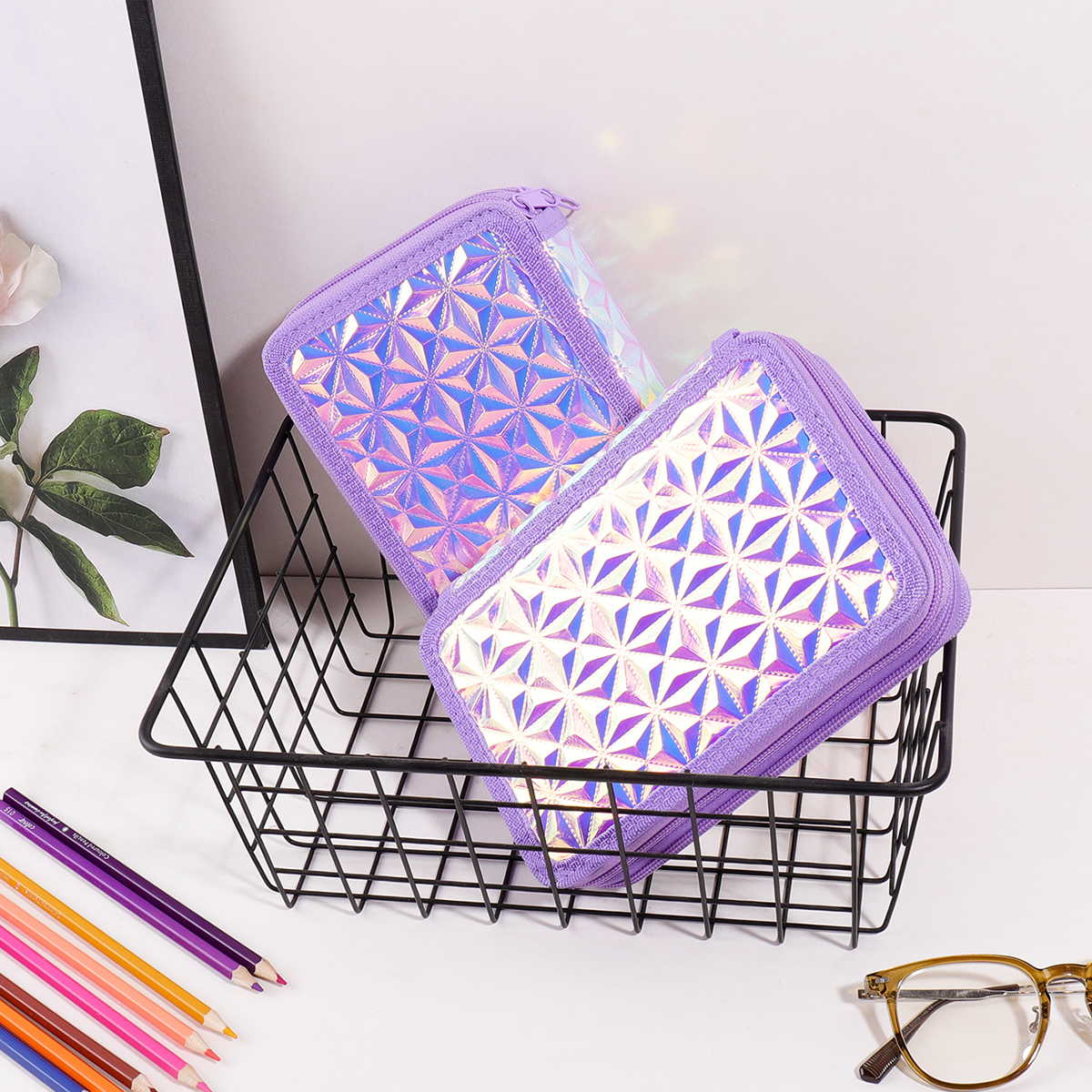 Y2K Purple Holographic Pencil  - Pencil Case Large のレビューと価格