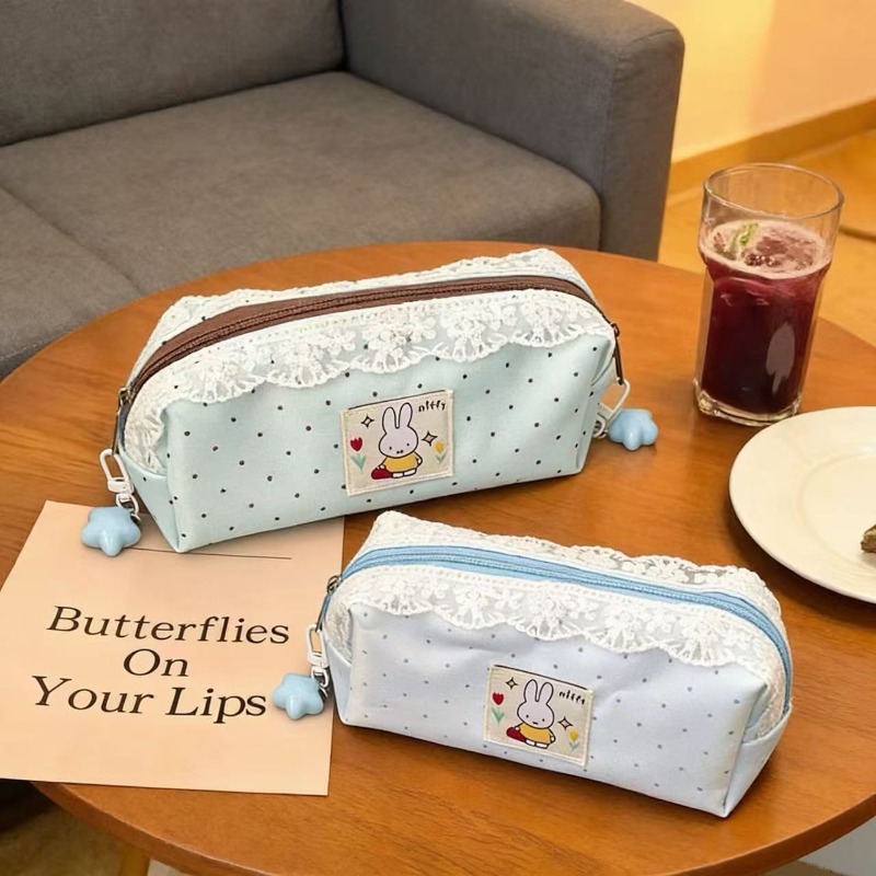 Minimalist Miffy Polka Dot Pen - Pencil Case Large のレビューと価格