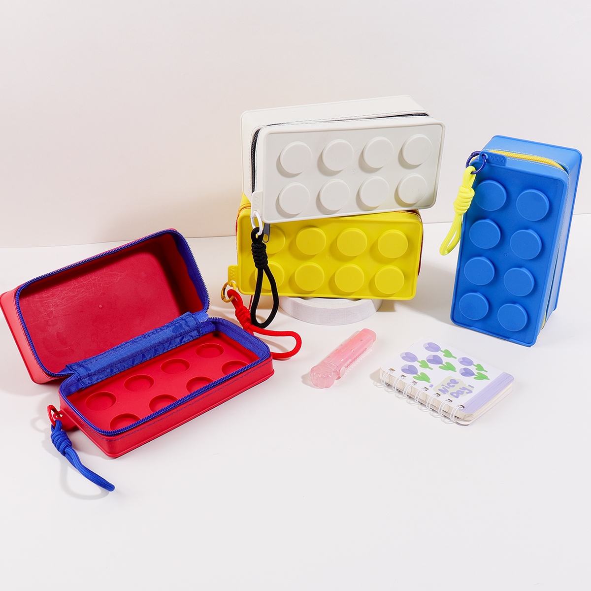 Retro monochrome building bloc - Stationery And Office Supply Stores のレビューと価格